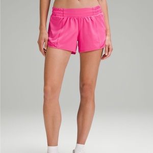 Lululemon Sonic Pink Hotty Hot LR Short 4” Lined 10